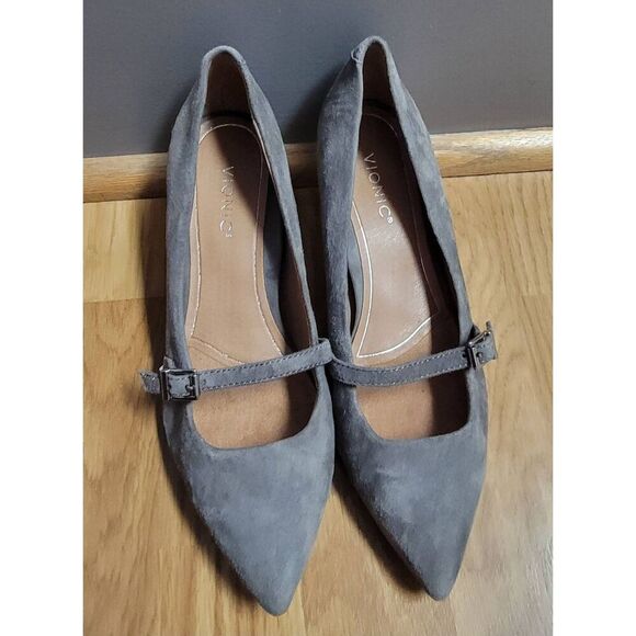 Vionic Kit Minnie Grey Suede Pump 6.5 - Picture 2 of 9
